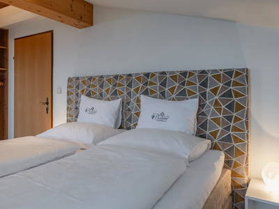 Bild 61 aus  Pleschinhof