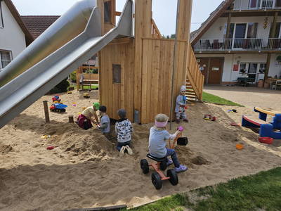 Bild 14 aus  Steigerwälder Zwergenhof ihr kleiner Kinder-Bauernhof für Familien- und Gruppenurlaube