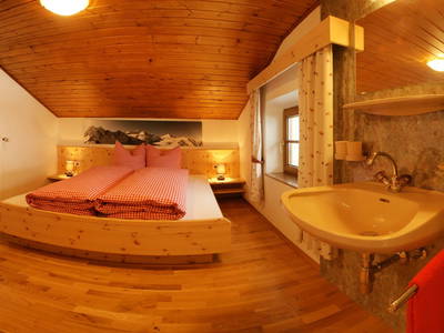 Zimmer Ferienwohnung Bergfrieden l