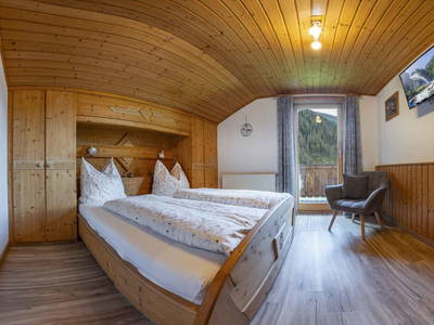 Bild 52 aus  Niederarnigerhof