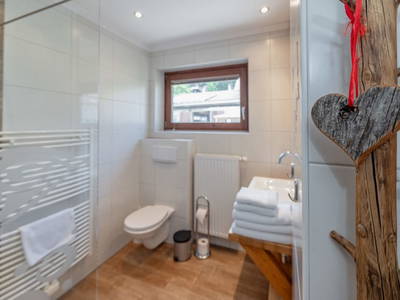 Bild 103 aus  Pleschinhof