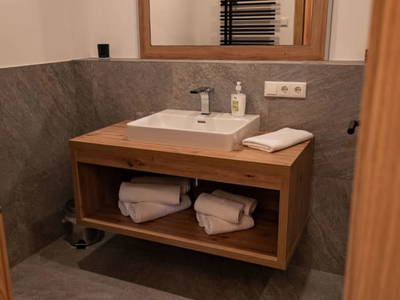 Bild 160 aus  Ginzhof