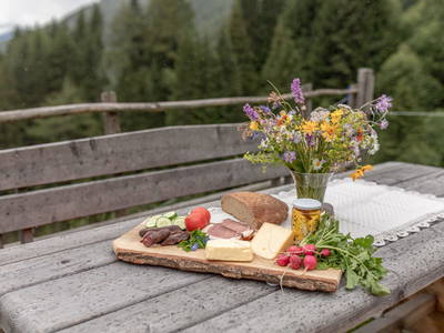 Bild 24 aus  Sandrisser Hütte