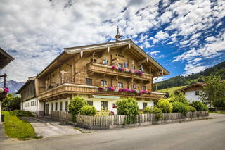 Oberlettlhof aus Saalfelden am Steinernen Meer