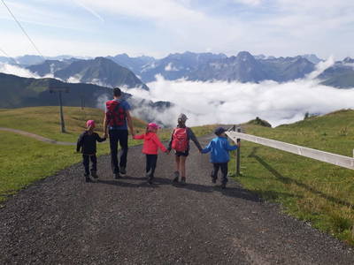 Bild 122 aus  Familie Nußbaumer 