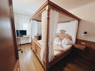 Bild 120 aus  Sinnhubgut