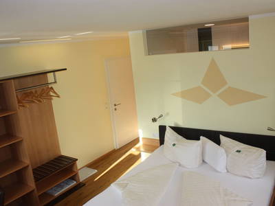 Bild 36 aus  Lugerfarm