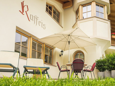 Bild 3 aus  WEINGUT & APARTMENTS WEI TGRUBER    CIN:  IT021051B4HVROK894