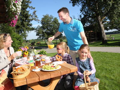 Bild 25 aus  Esterer Hof  ***** - Deutschlands Beliebtester Ferienhof 2022