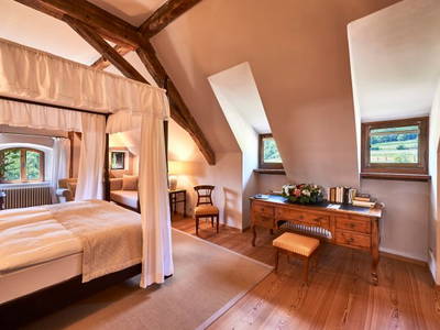 Bild 7 aus  Schloss Englar ****