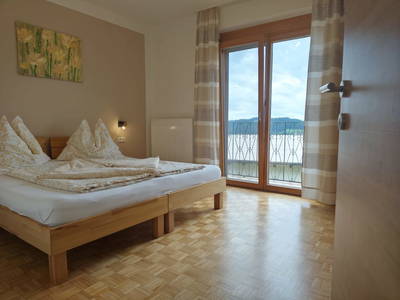 Bild 32 aus  Wachahof