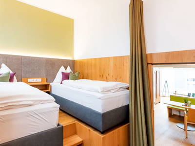 Bild 17 aus  WEIN-Träumerei und WEIN-GUT IBY-LEHRNER