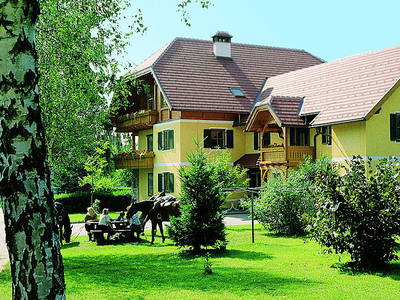 Bild 2 aus  Dachberghof