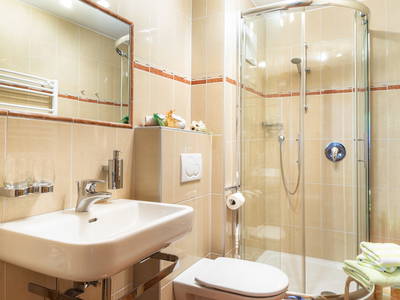 Bild 21 aus  Neuhaus