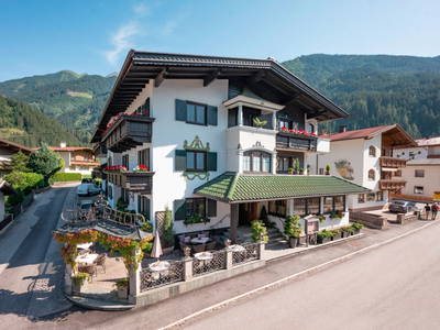 Bild 2 aus  Jägerhof