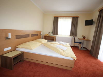 Bild 80 aus  Panorama Hof Fa. Sereinig