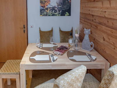 Bild 75 aus  Pleschinhof