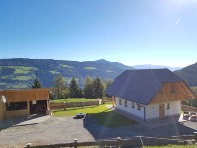 Bild 83 aus  Almhütte Wiedhupf