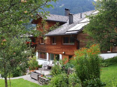 Bild 2 aus  Biohof Mathies