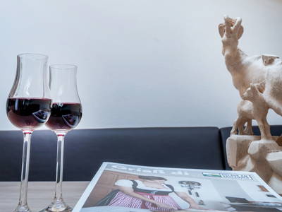 Hausgemachter Zirben-Schaps