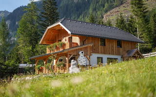 Almchalet Pöllatal aus Rennweg am Katschberg