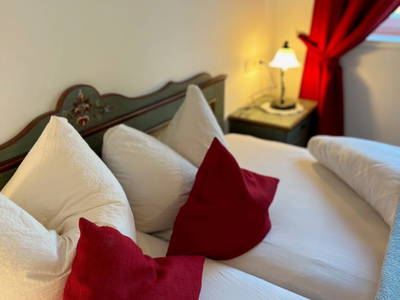 Bild 38 aus  Marillenhof