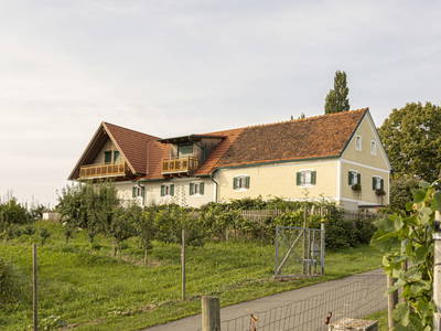 Bild 32 aus  Brandl Obstbauernhof 