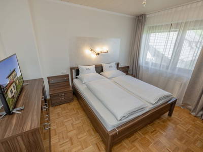 Bild 115 aus  Pleschinhof