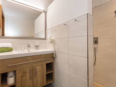 Bild 85 aus  Hagerhof