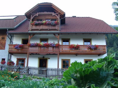 Bild 2 aus  Moneggerhof