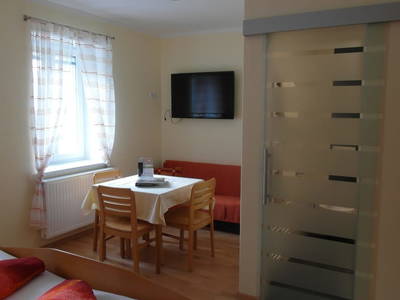 Bild 103 aus  Lugerfarm