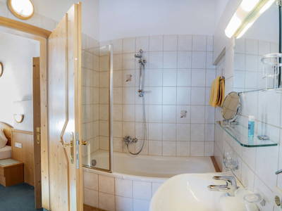 Bild 250 aus ROSENHOF Premium & Landhaus Apartments & Erlebnisbauernhof & Wellness