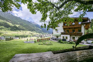 Untersillerhof aus Neustift im Stubaital