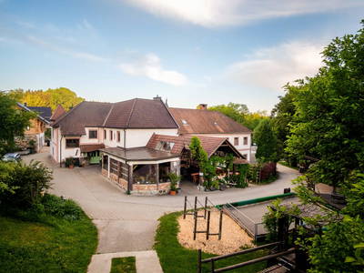 Bild 2 aus  Familienhotel Hochrieß