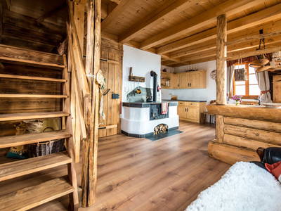 Holzherd im Erdgeschoss