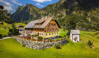Obergaunitschhof aus Muhr