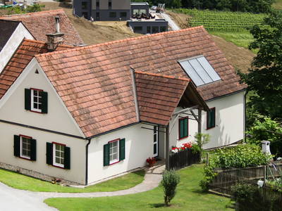 Bild 2 aus  Ferienhaus am Hofberg u. Campingparkplätze im Olivenhain