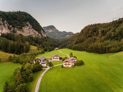 Bild 2 aus  Hinterkellaubauer