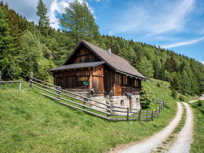 Bild 2 aus  Jörglbauerhütte