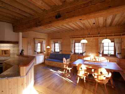 Wohnküche in der Hirschbirnwohnung