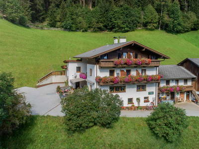 Bild 2 aus  Alpenbauernhof Gröbenhof