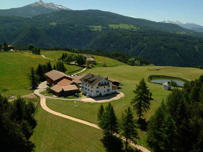 Bild 2 aus  Schadnerhof