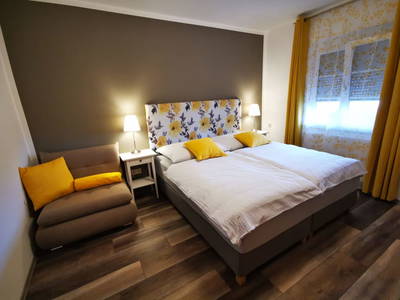 Bild 74 aus  Schwalbenhof