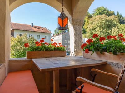 Bild 7 aus  Turm zu Schloss Schedling - Ferienwohnungen