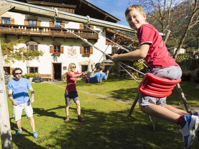 Bild 2 aus  Fleckhof