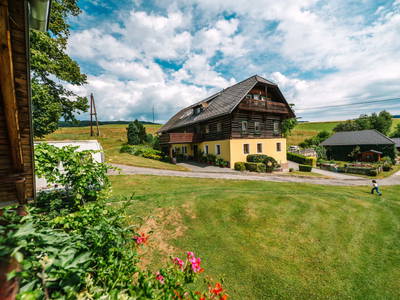 Bild 2 aus  Zechnerhof