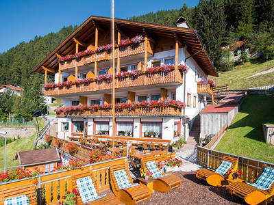 Bild 2 aus  Mountain Residence Alpenhof***