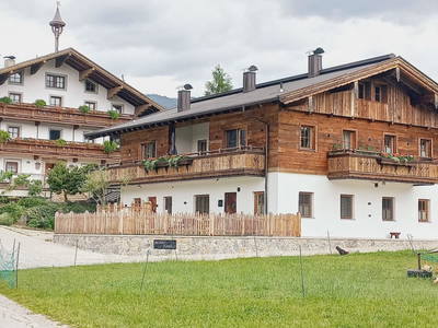 Bild 2 aus  Riedhof-Zuahaus