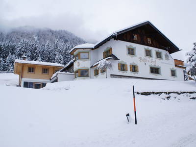 Bild 19 aus  Bastls Hof