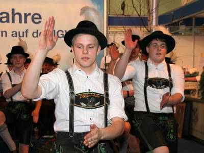 Brauchtum ein wichtiger Bestandteil auf dem Lande.